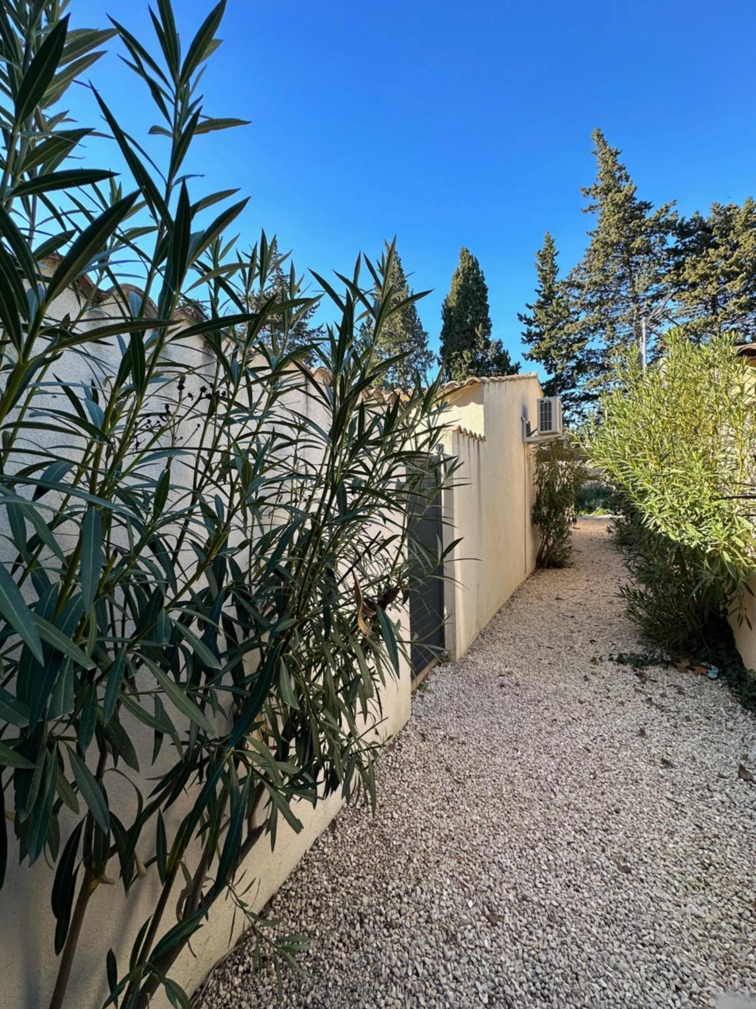 Bastidon Residence Les Alpilles Saint-Rémy-de-Provence Εξωτερικό φωτογραφία